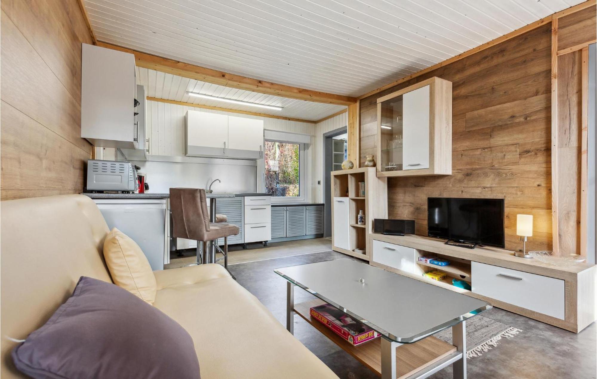 Nice Home In Zeulenroda-Triebes With Sauna Buitenkant foto